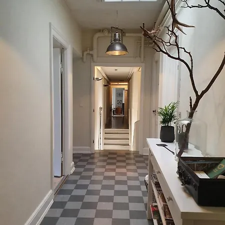 فندق مبيت وإفطار Edelsminde 2*